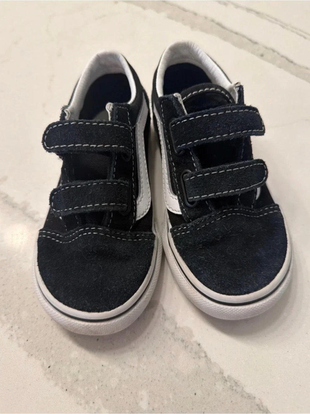 Vans Toddler Old Skool V Sneakers, Size 9